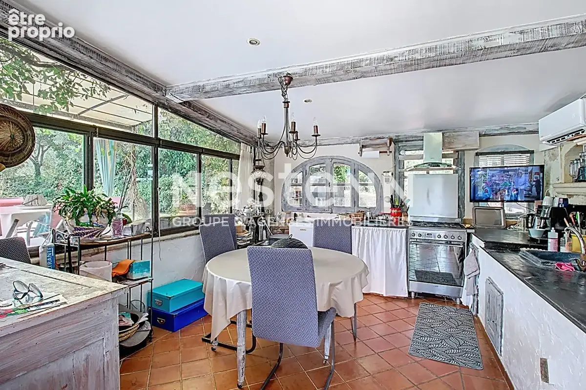 A VENDRE DRAGUIGNAN Bastide 3 suites parentales PISCINE terrain de 4000 m² - photo 13