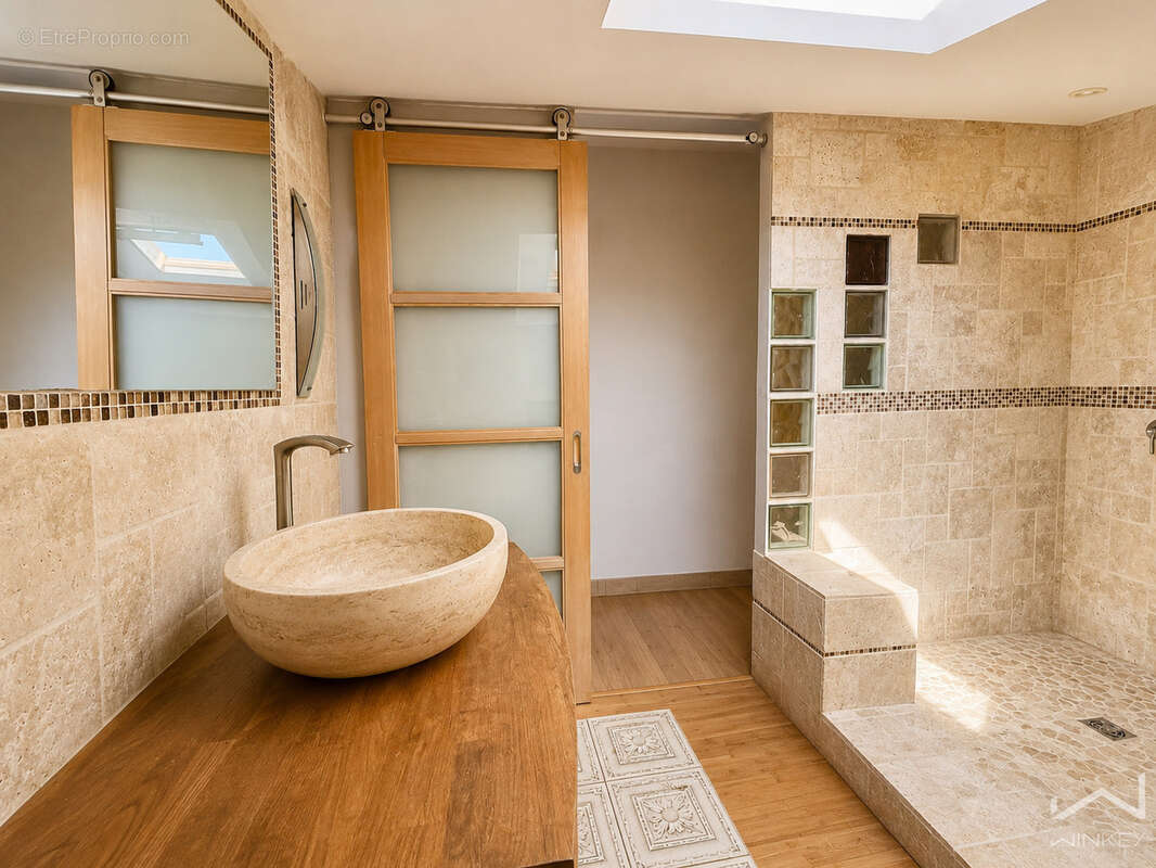 Isabelle di natalevous propose en exclusivité   maison de village  en pierre avec jardin  piscine et dépendanc - photo 19