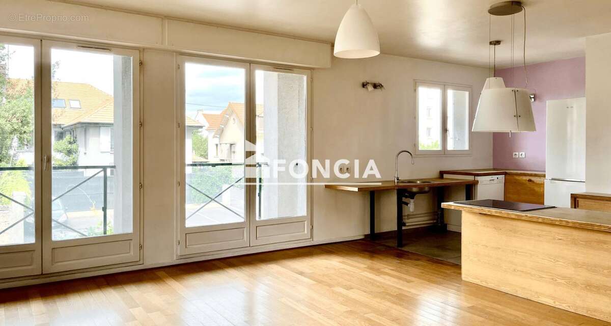 Appartement à RUEIL-MALMAISON