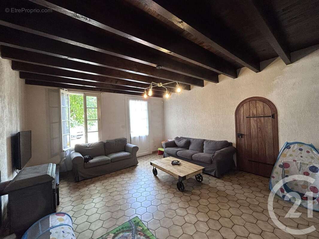 Maison 116 m² à La Clotte  - photo 6