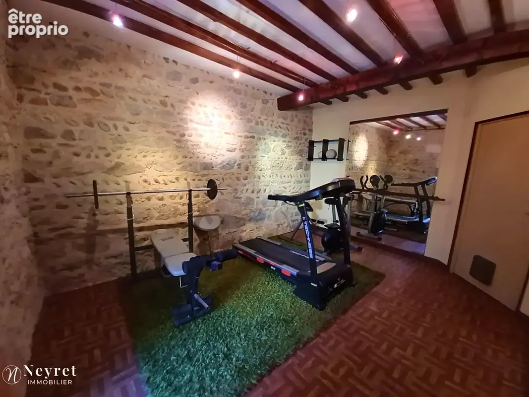Rare, dans maison vigneronne de caractère , appartement de de 11 pièces de 210 m2 avec jardin et piscine - photo 6
