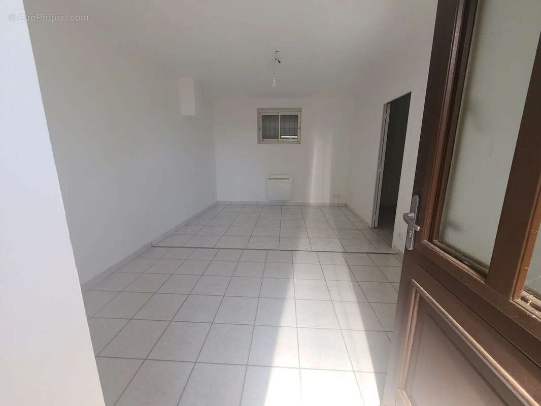 Appartement à SAINT-MARCEL-LES-VALENCE