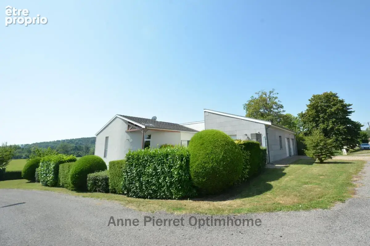 Maison à VAUX-DEVANT-DAMLOUP