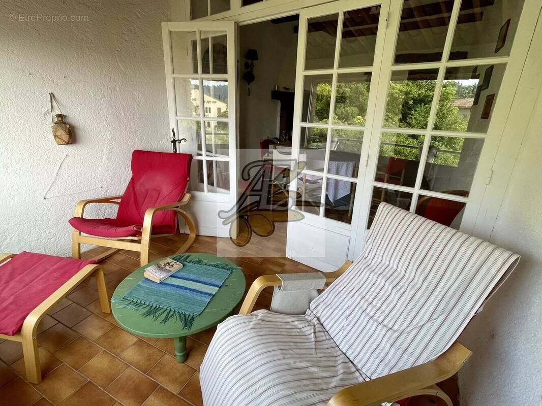 Appartement à SEILLANS