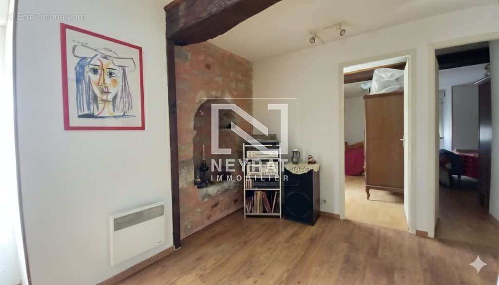Appartement à ARNAY-LE-DUC