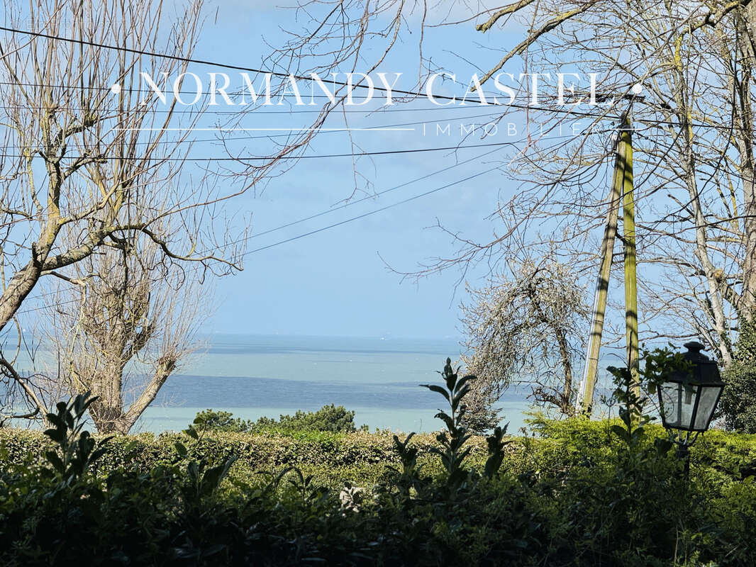 Maison à TROUVILLE-SUR-MER
