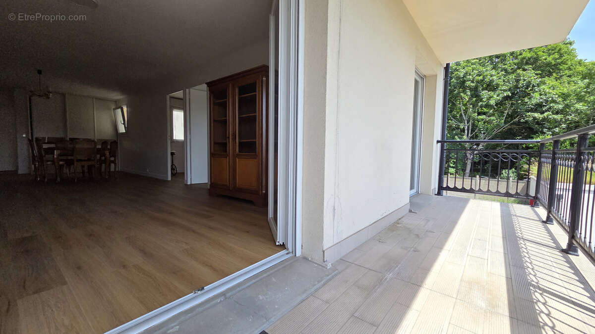 Appartement à BOISSY-SAINT-LEGER
