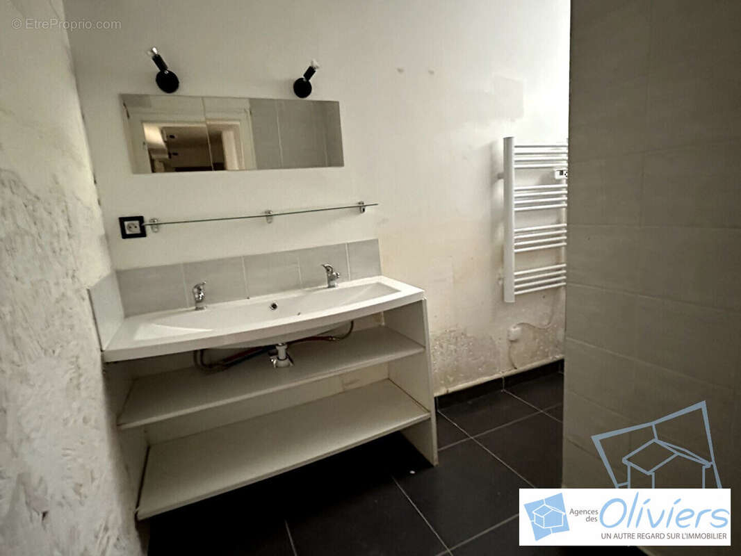 Appartement à SAINT-REMY-LES-CHEVREUSE