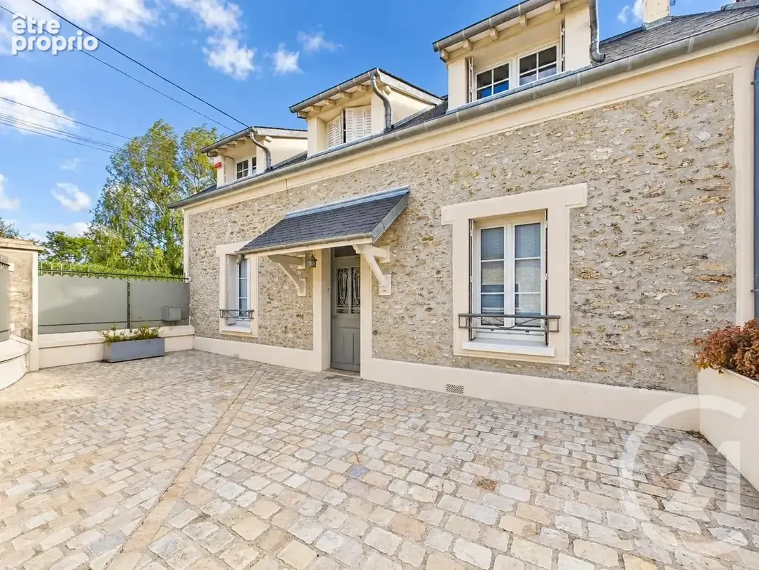 Maison 8 pièces 289 m² à vendre à Orsonville (78660) - photo 2