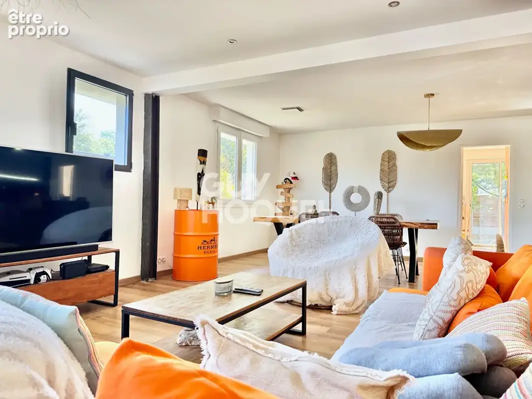 LA HUME - Maison de 142 m² entièrement rénovée, plage et gare à pied - photo 3