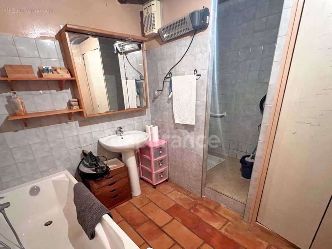 Maison de village 300 m² avec jardin et garage à vendre à Reillanne (04110) – Cœur du Luberon - photo 27