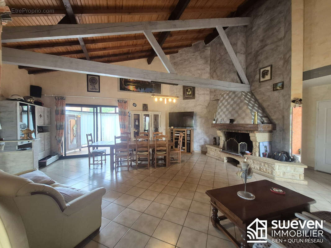 Maison 145 m² à Carbonne  - photo 4