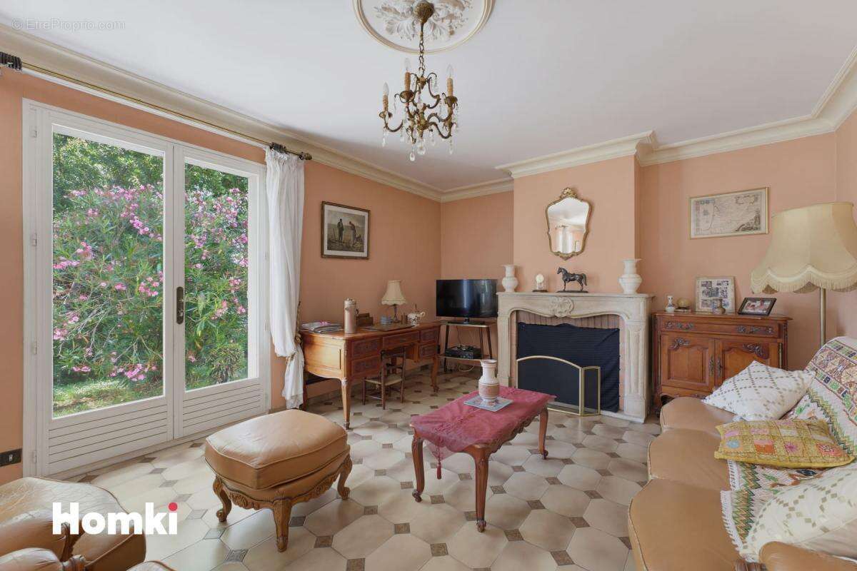 Maison à PESSAC