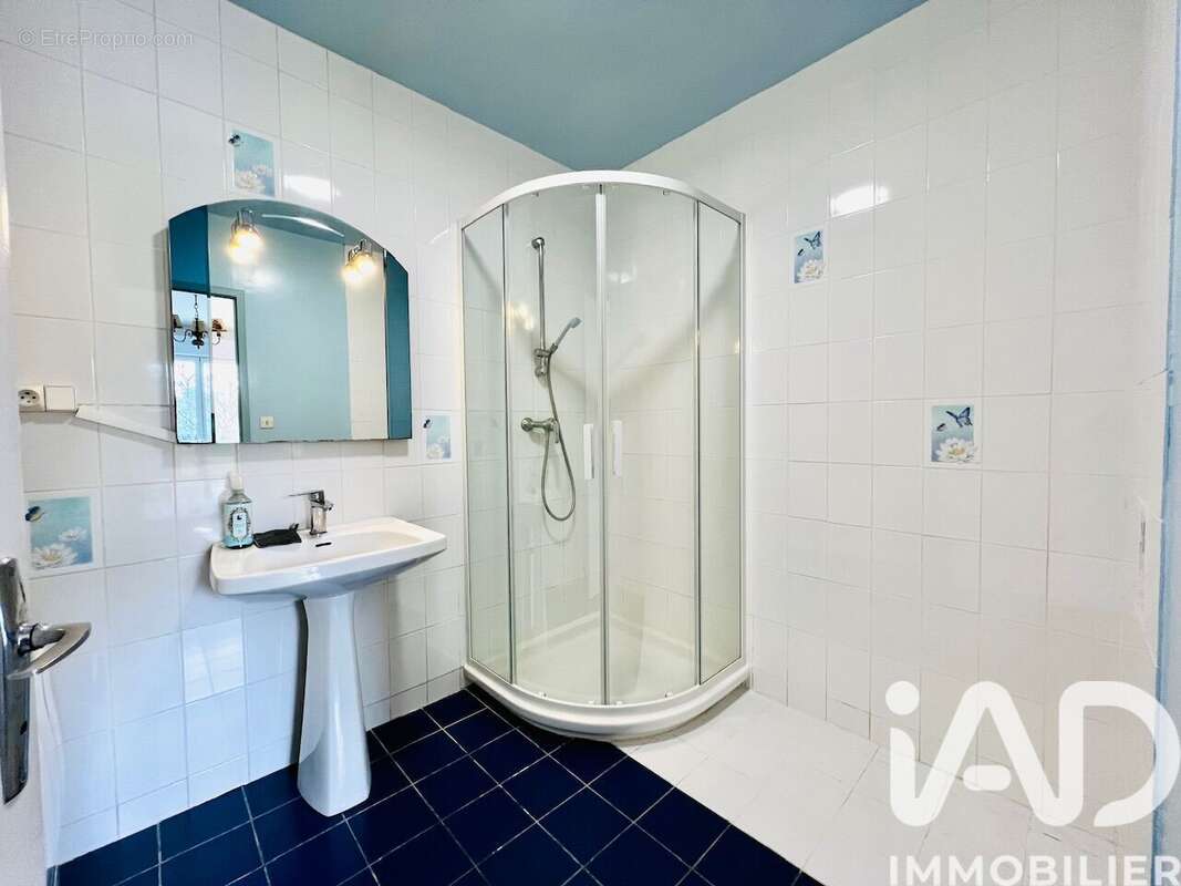Maison 101 m² à Louannec  - photo 9
