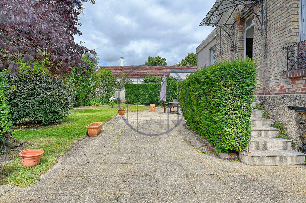 Maison à VERSAILLES
