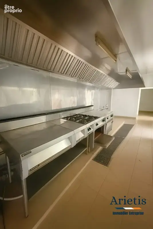Commerce 385 m² à Chateaubourg  - photo 5