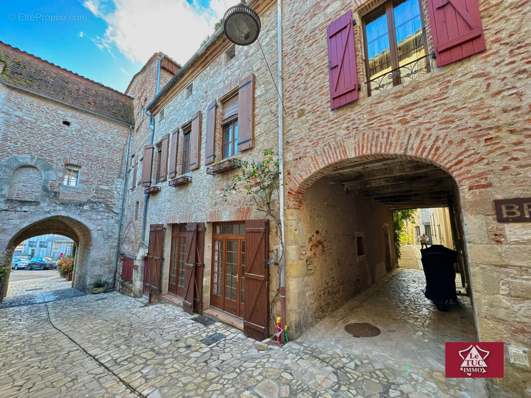 Maison à PENNE-D'AGENAIS