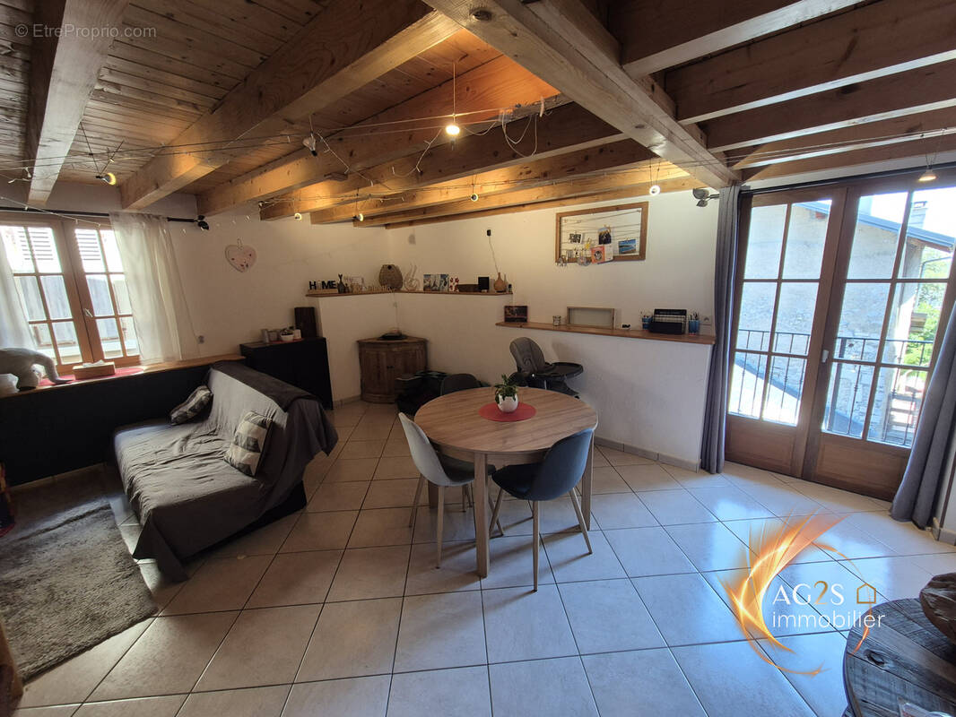 Charmant duplex avec balcon vieux Montmélian - photo 1
