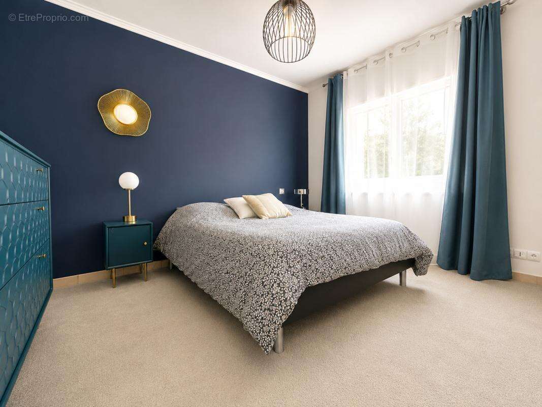 Maison 138 m² à Sainte-Foy  - photo 6
