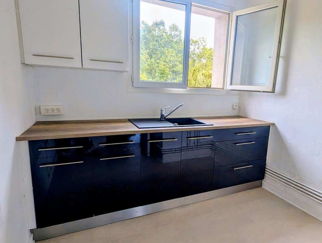 Appartement à PETIT-COURONNE