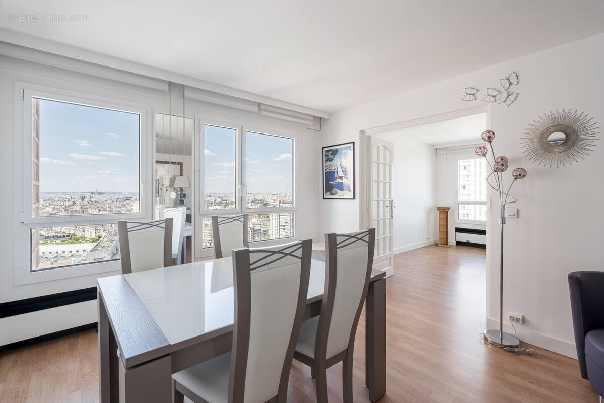 Appartement à PARIS-13E