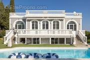Maison à ANTIBES