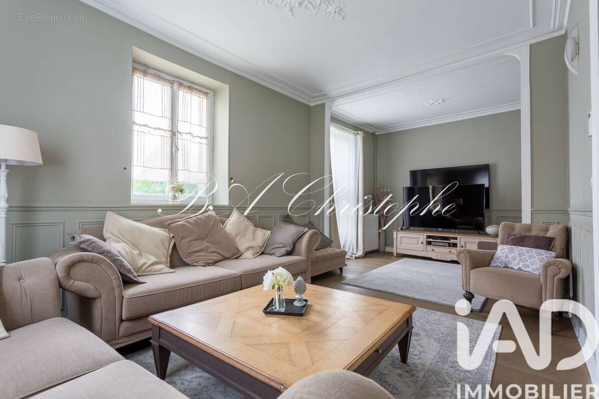 Photo 1 - Maison à SAINT-OUEN-L'AUMONE