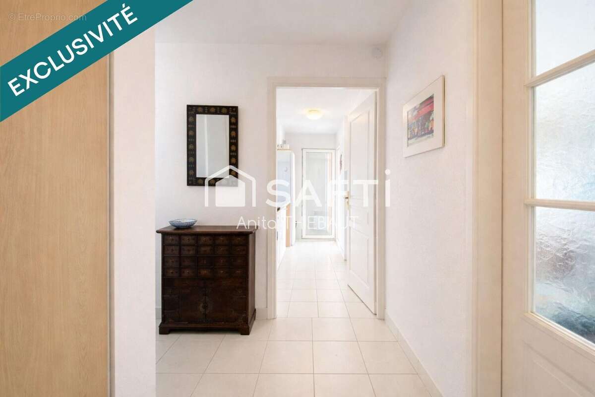 Photo 5 - Appartement à FREJUS