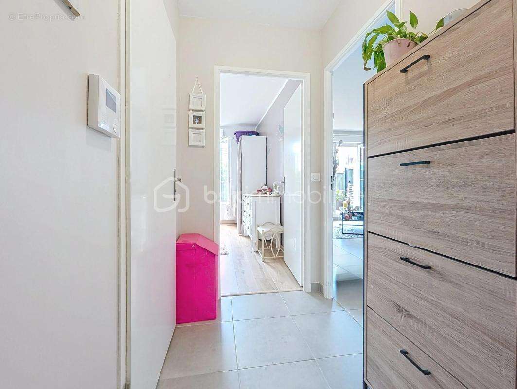 Appartement à SERRIS