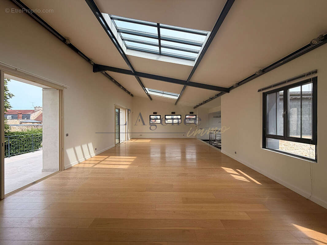Appartement  Chantilly  5 pièce(s)  237m² - photo 4