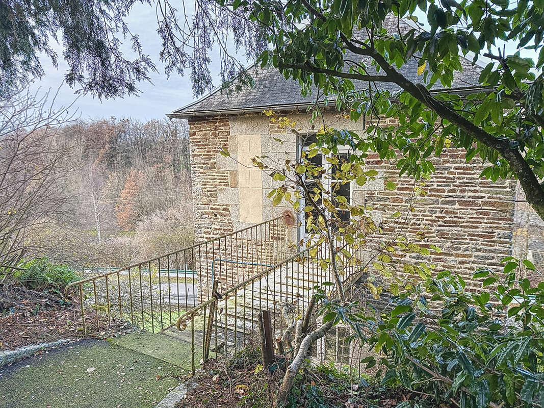 Maison à SOURDEVAL