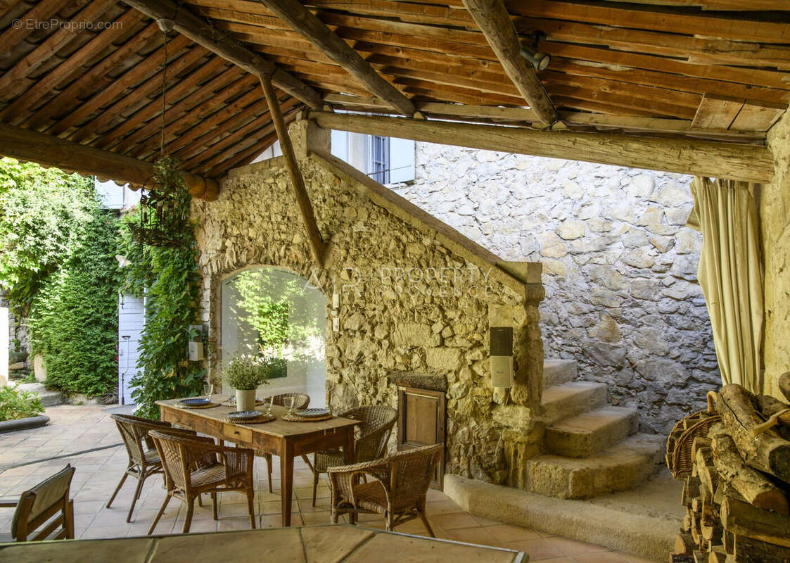 AIR Property Provence - Maison à MERINDOL