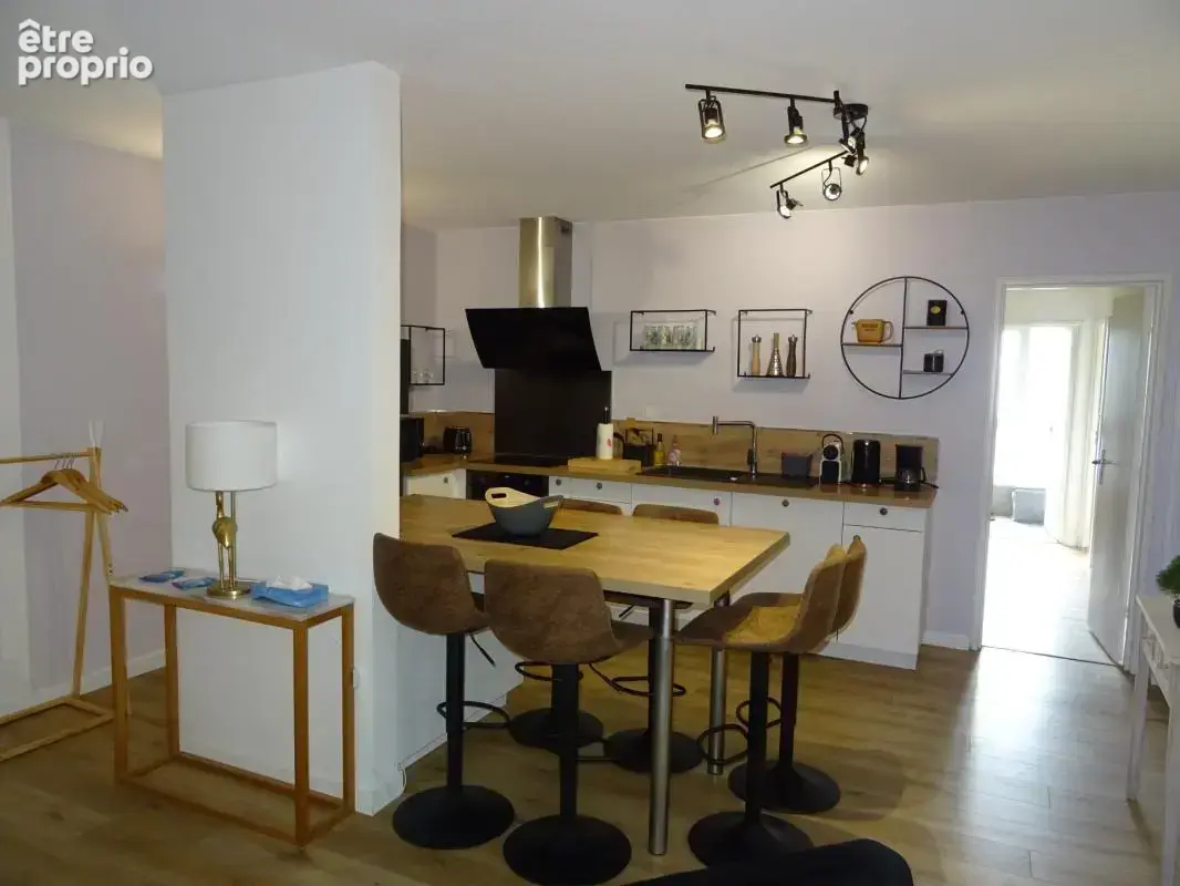 Limoges secteur ouest rose des vents tres belle appartement de 86 m² 3 chambres 3 salles d'eau 3 wc loggia1 - photo 4