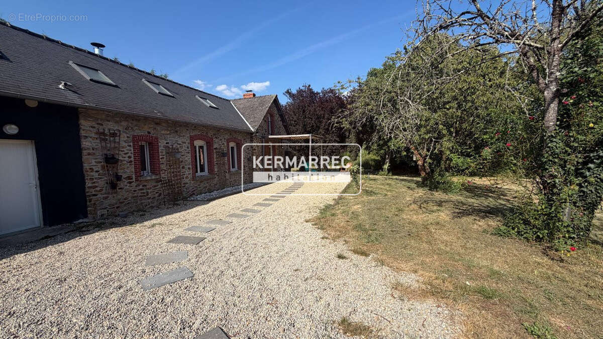 A VENDRE Maison en pierres 5 pièces à ERBEE 127 m² - 308 900  HAI - photo 18