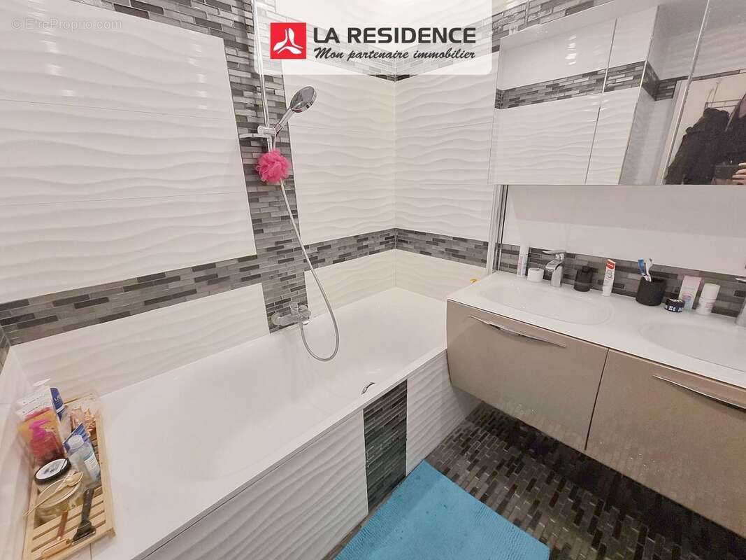 Appartement à STAINS