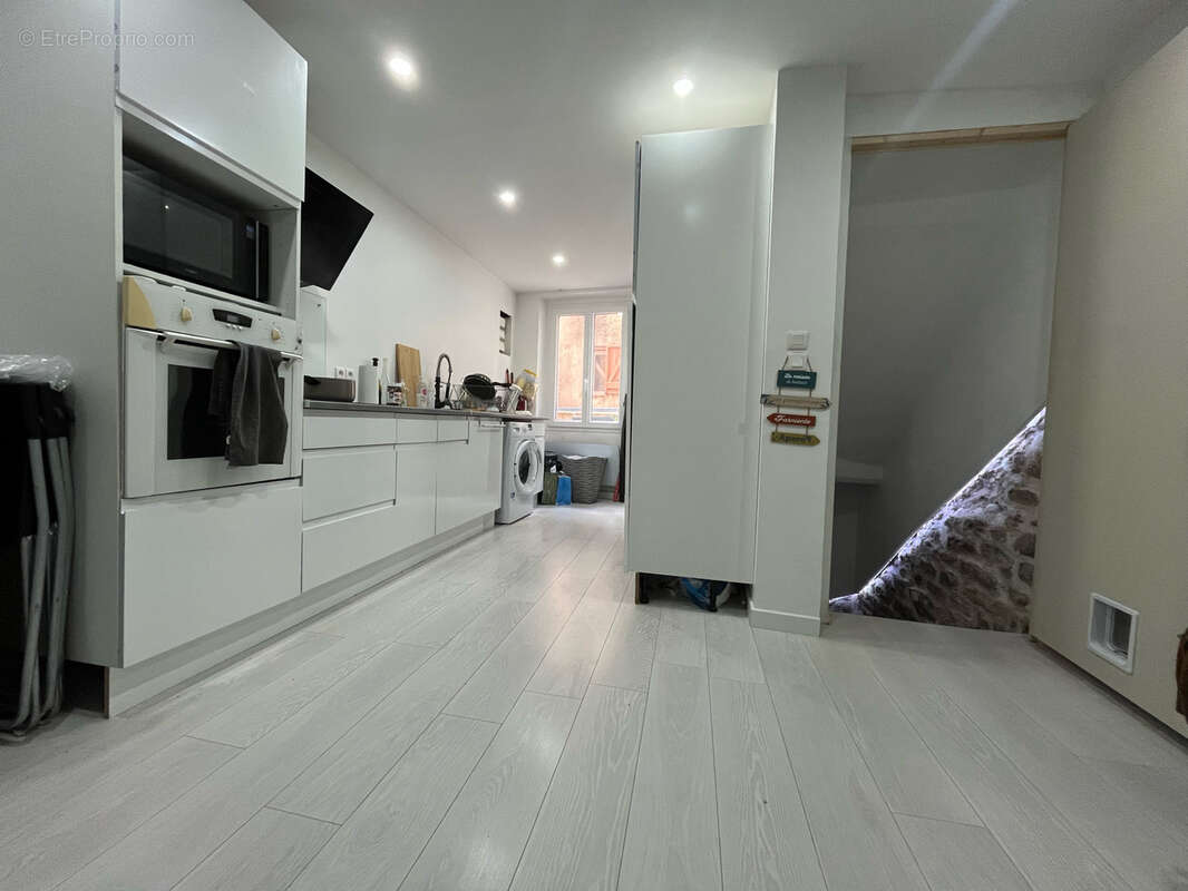 Maison à LA VALETTE-DU-VAR