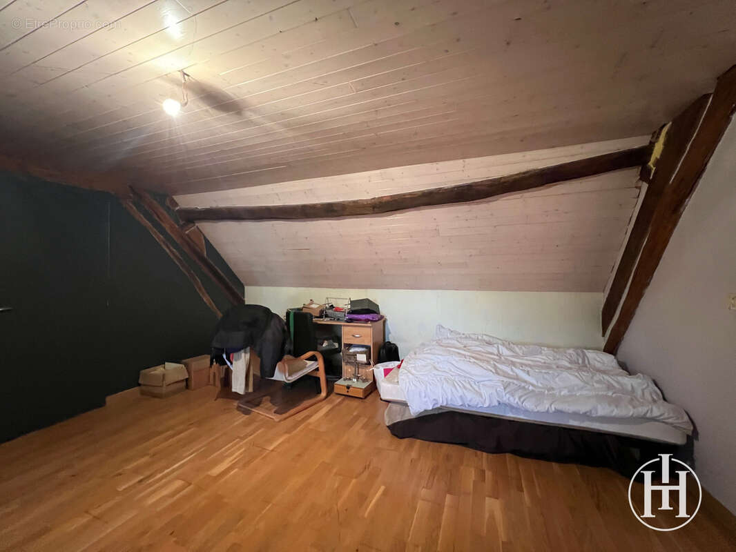 Maison à UZAY-LE-VENON