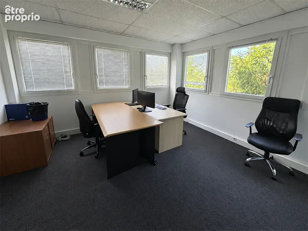 A vendre bureaux annecy sud 268 m2 - photo 3