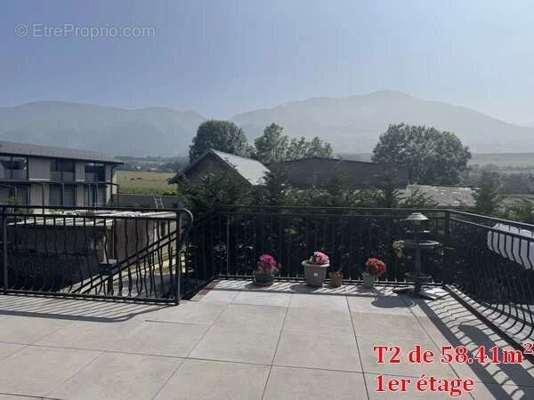 Appartement à PIERRE-CHATEL