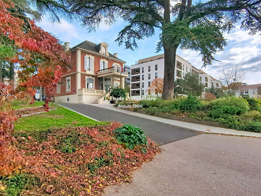 Appartement à FONTAINES-SUR-SAONE