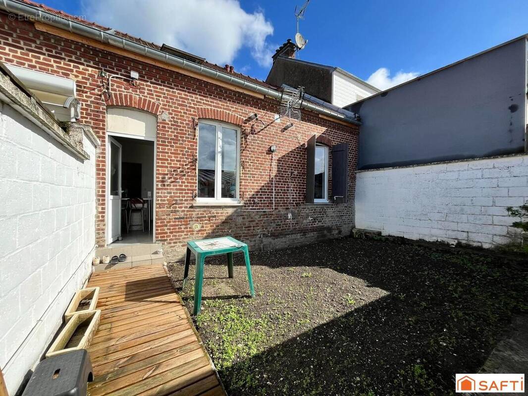 Photo 1 - Maison à RIVERY