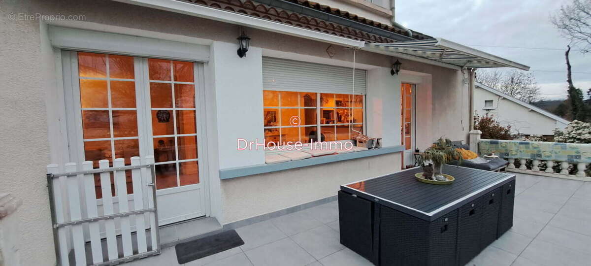 Maison à COULOUNIEIX-CHAMIERS