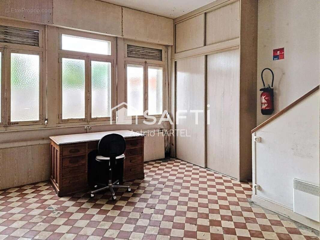 Photo 4 - Commerce à CAUDRY