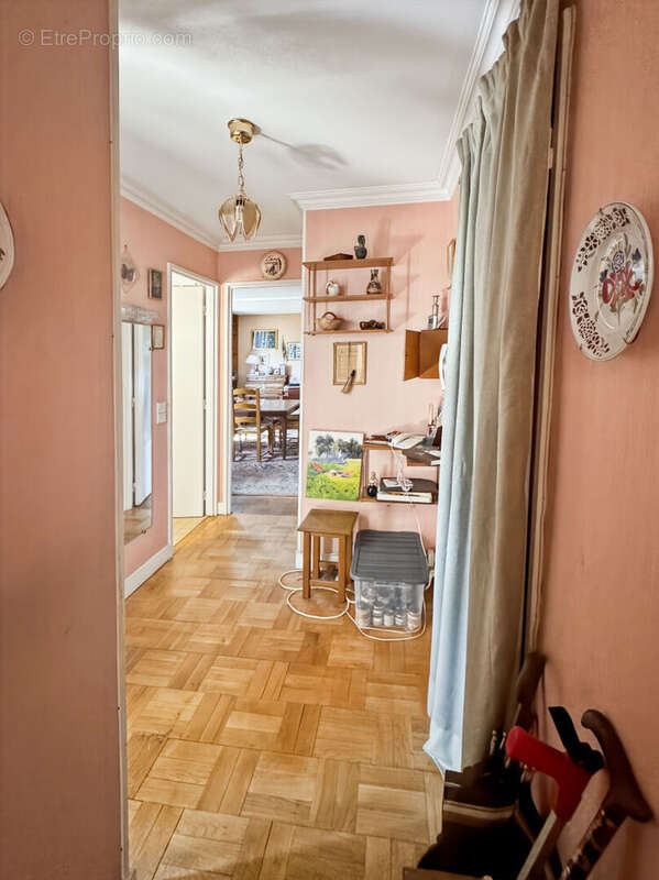 Appartement à ROSNY-SOUS-BOIS