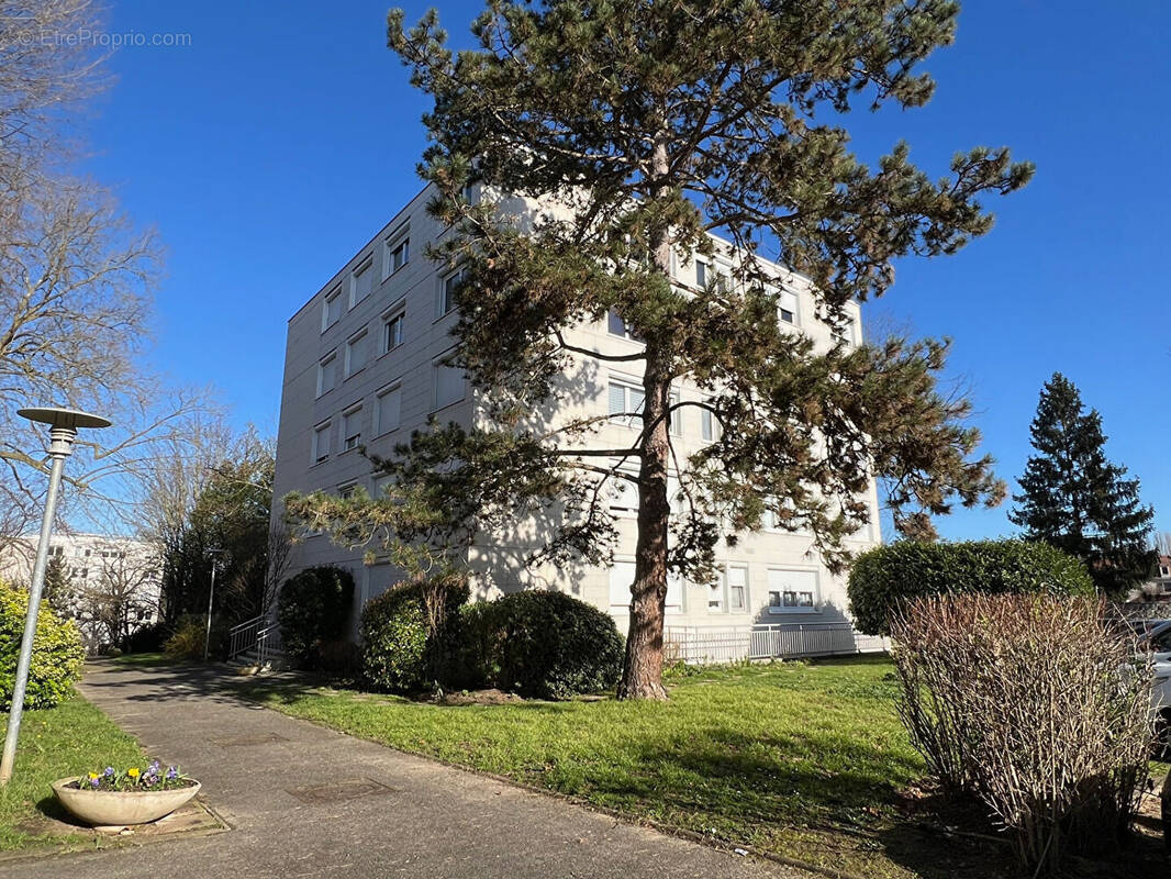 Appartement à L'ISLE-ADAM