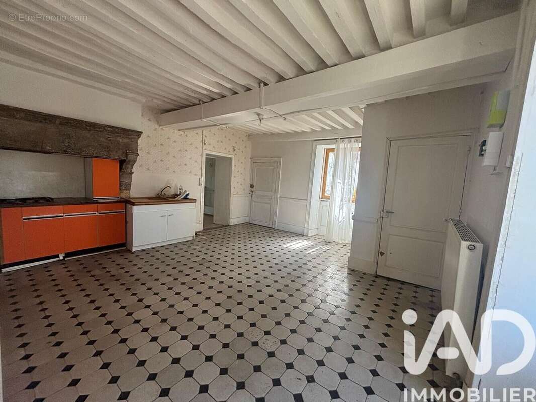 Photo 3 - Appartement à BUCEY-LES-GY