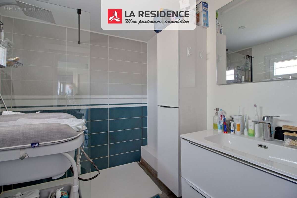 Maison à SAINT-ETIENNE-DU-ROUVRAY