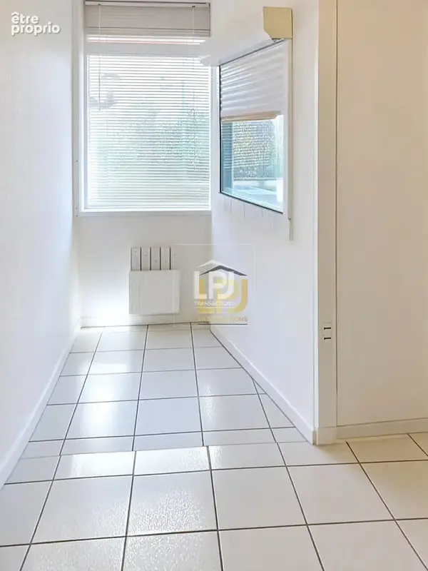 Immeuble mixte – investissement avec fort potentiel - photo 2