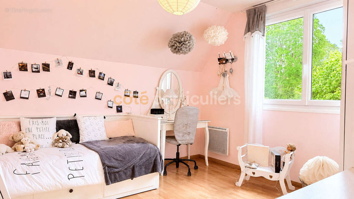 SAINT-LÔ - Maison 124 m², 4 chambres, sans travaux, terrasses et garage - photo 13