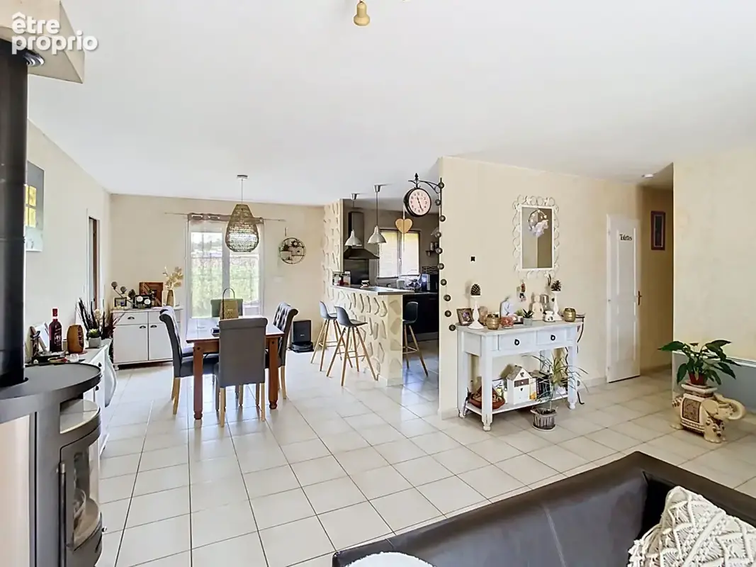 Villa de plain-pied, 4 chambres - 01190 CHAVANNES SUR REYSSOUZE - photo 3